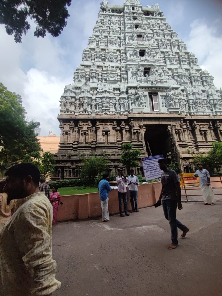 Arunachaleswarar Temple west gopuram
